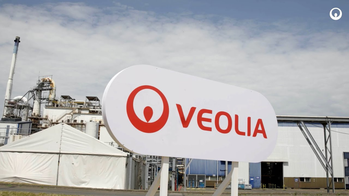 Veolia sign displayed at an industrial water treatment facility in Saudi Arabia